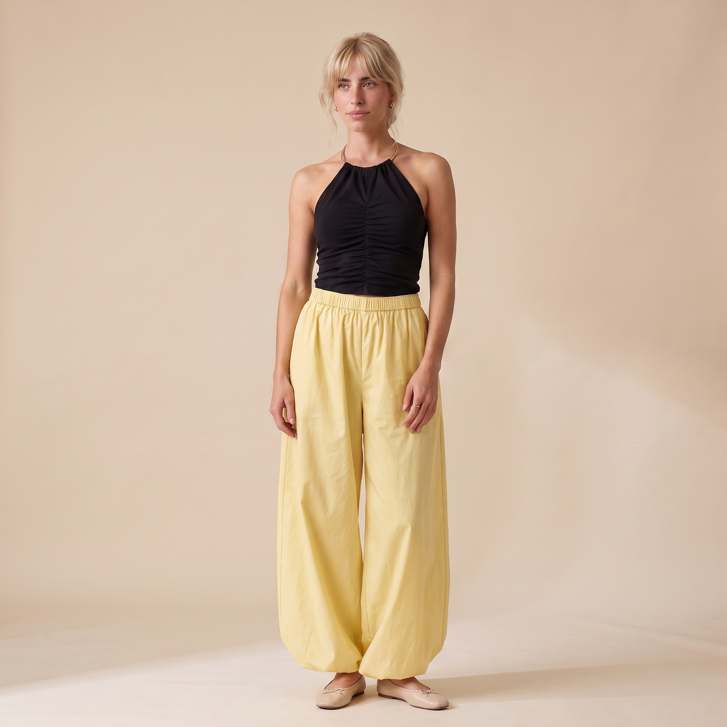 Sunoire elodie black cotton pants colorway lime green front hero 01