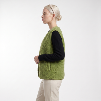 Sunoire elowen sherpa fleece comfort vest top side crop 01
