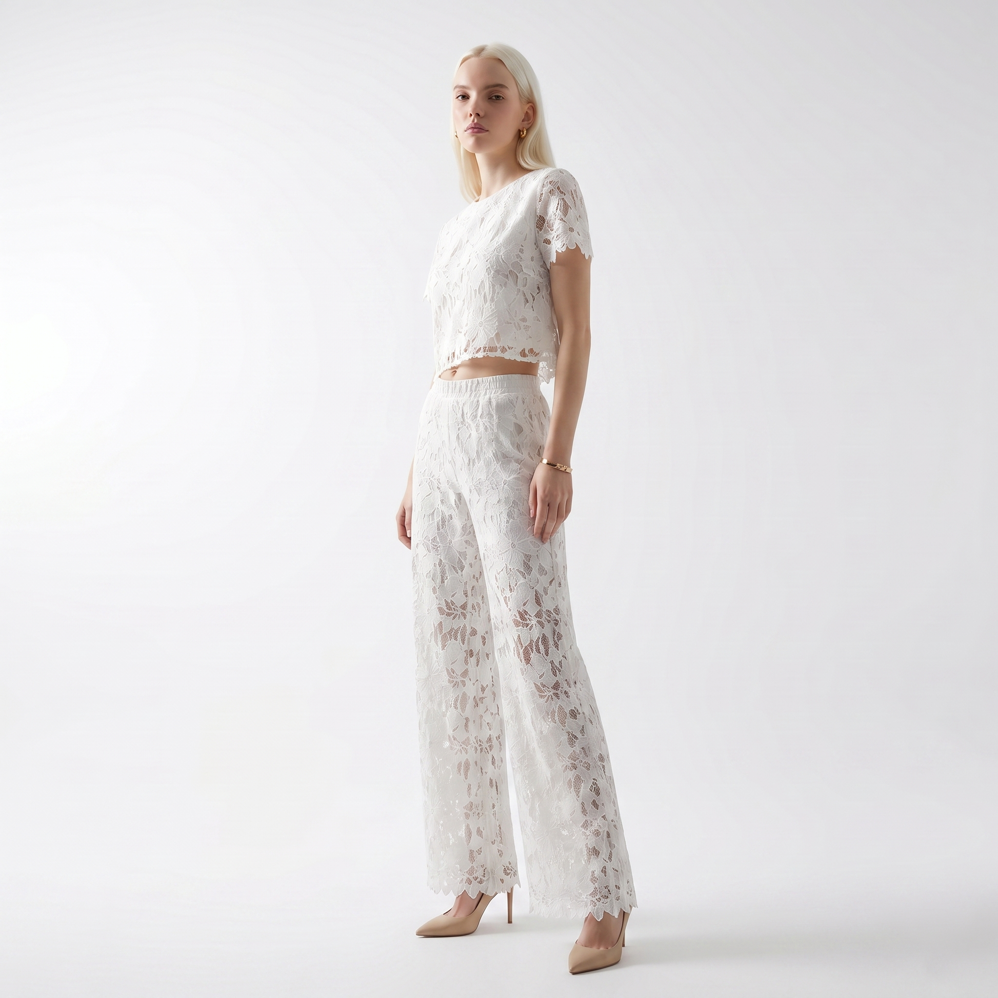 Sunoire fashion exquisite flowers hollow out two piece sets for women o neck short sleeve top loose pant daily office set three quarter 01