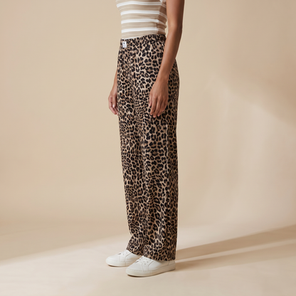 Sunoire guilia default leopard print pants bottom side crop 01