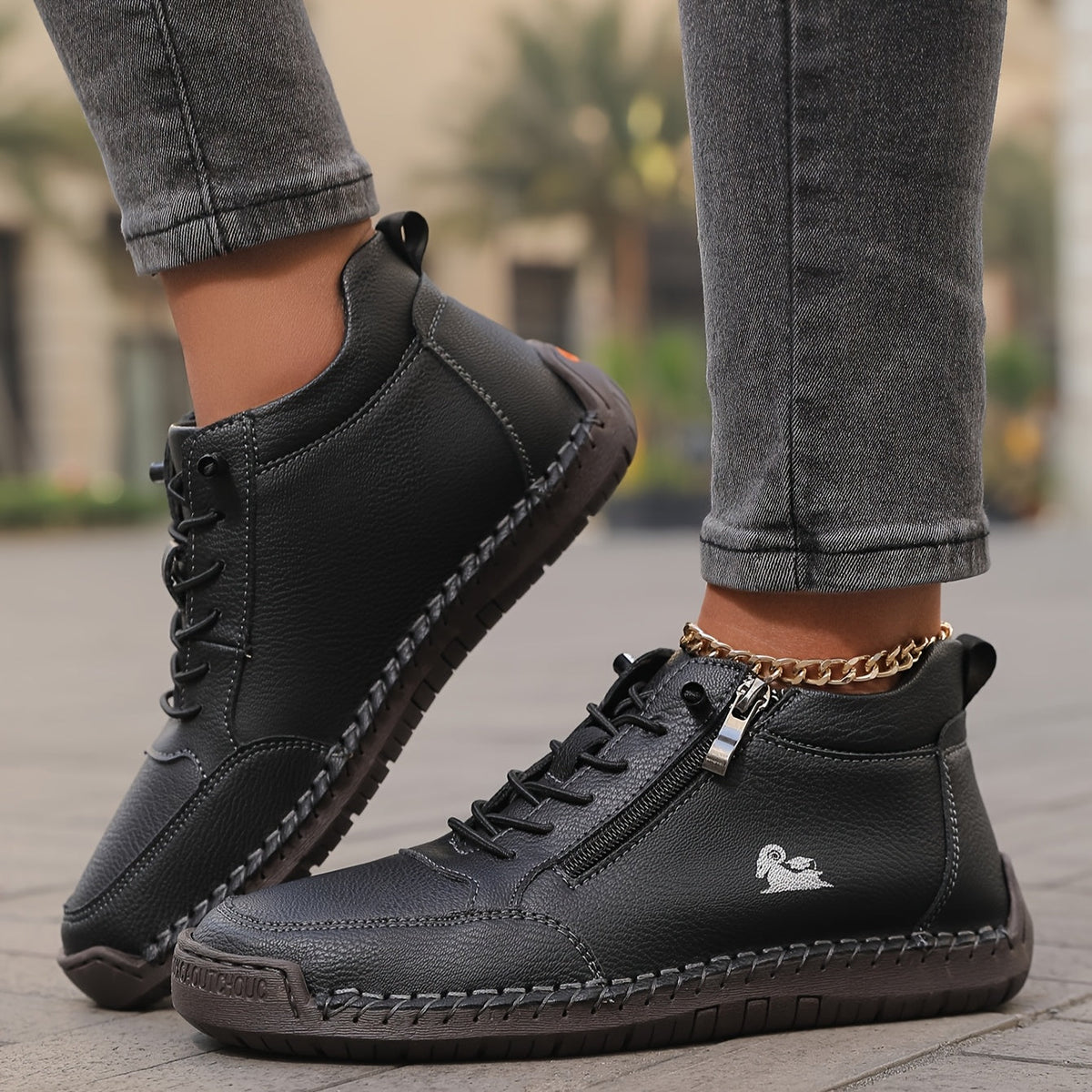Hadyn | Orthopaedic Shoes in Black