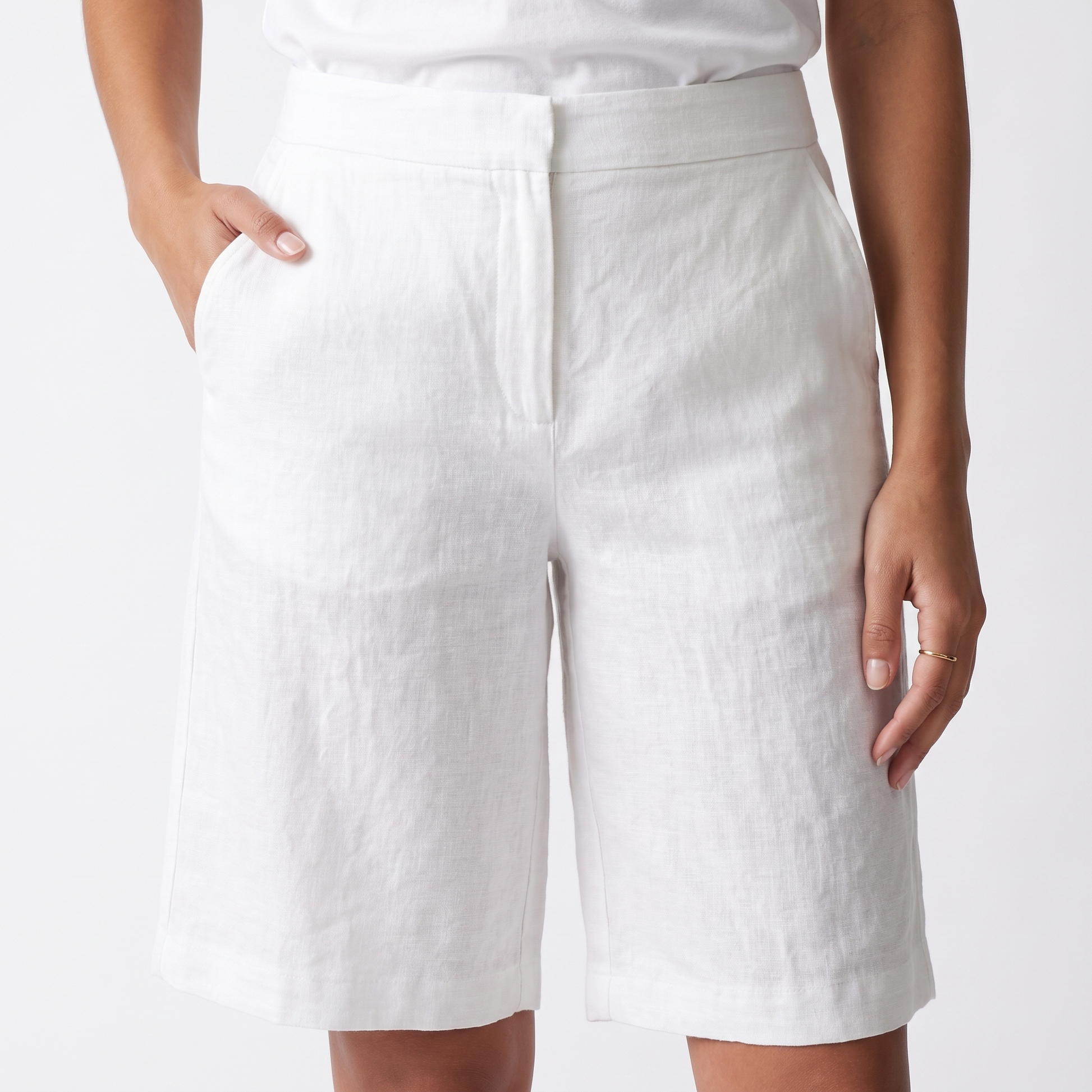 Sunoire high waist bermuda shorts wide leg cotton blend summer shorts colorway white front hero 01