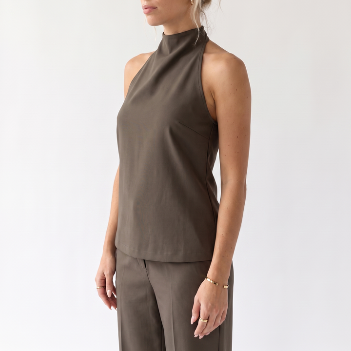 Sunoire hot selling halter sleeveless casual women casual top and pants two piece set worn detail 01