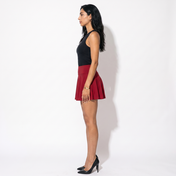 Sunoire isla black pleated skirt side view 01