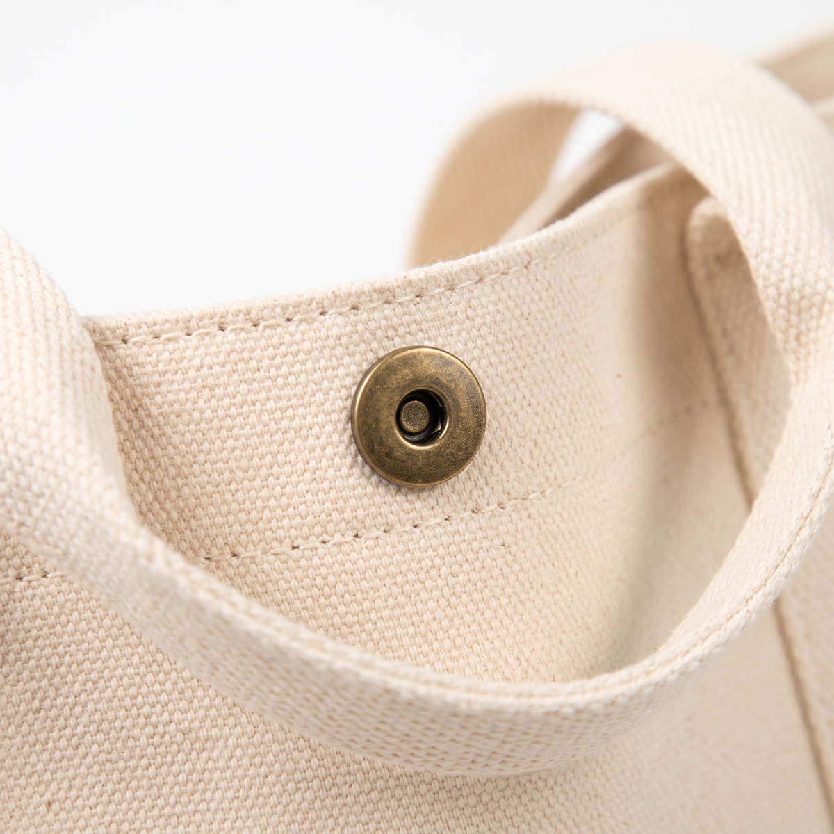 Canvas Tote Bag, hardware close-up