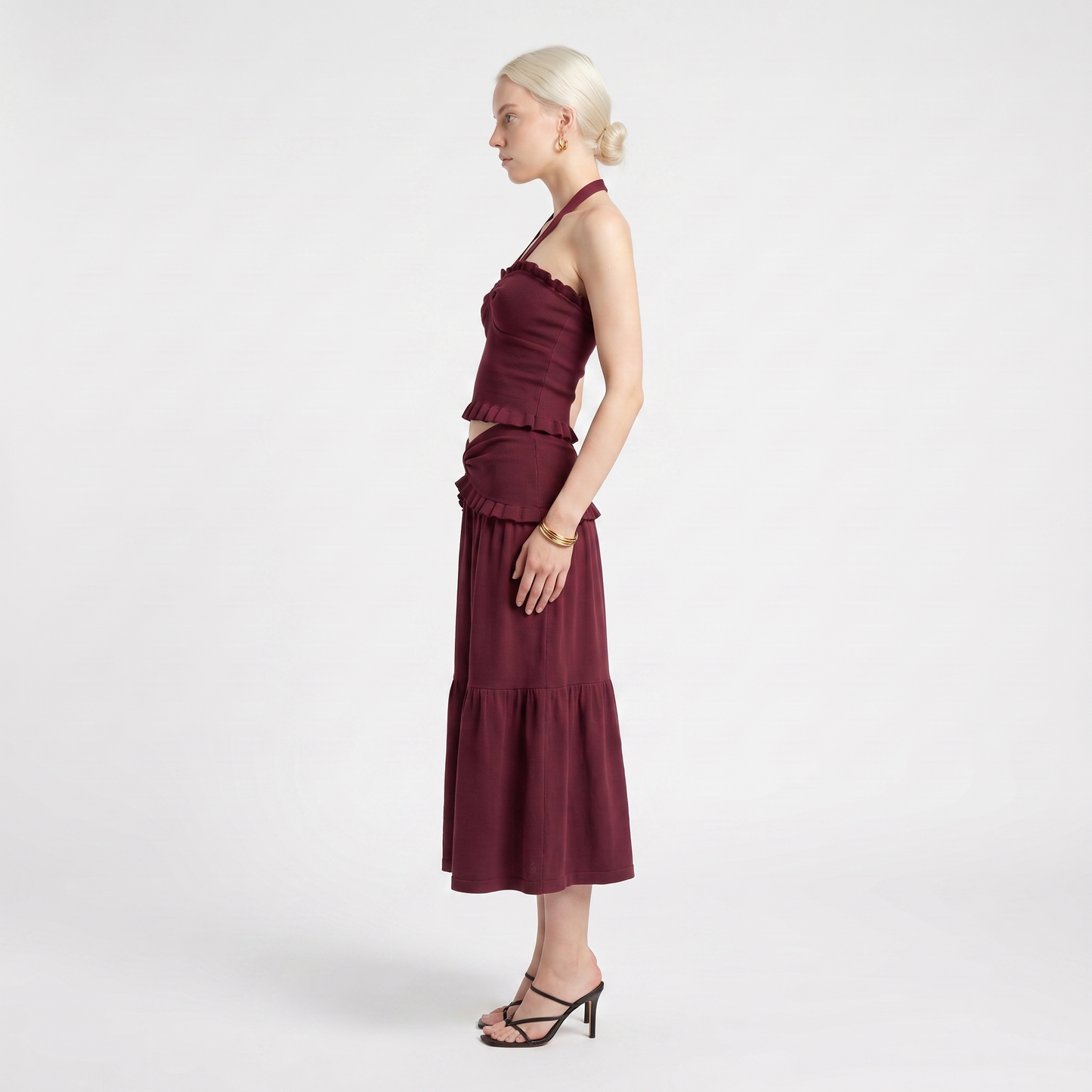 Sunoire ladies knitted suit autumn halter v neck sleeveless waist navel blouse and button long midi skirt two piece women set side view 01
