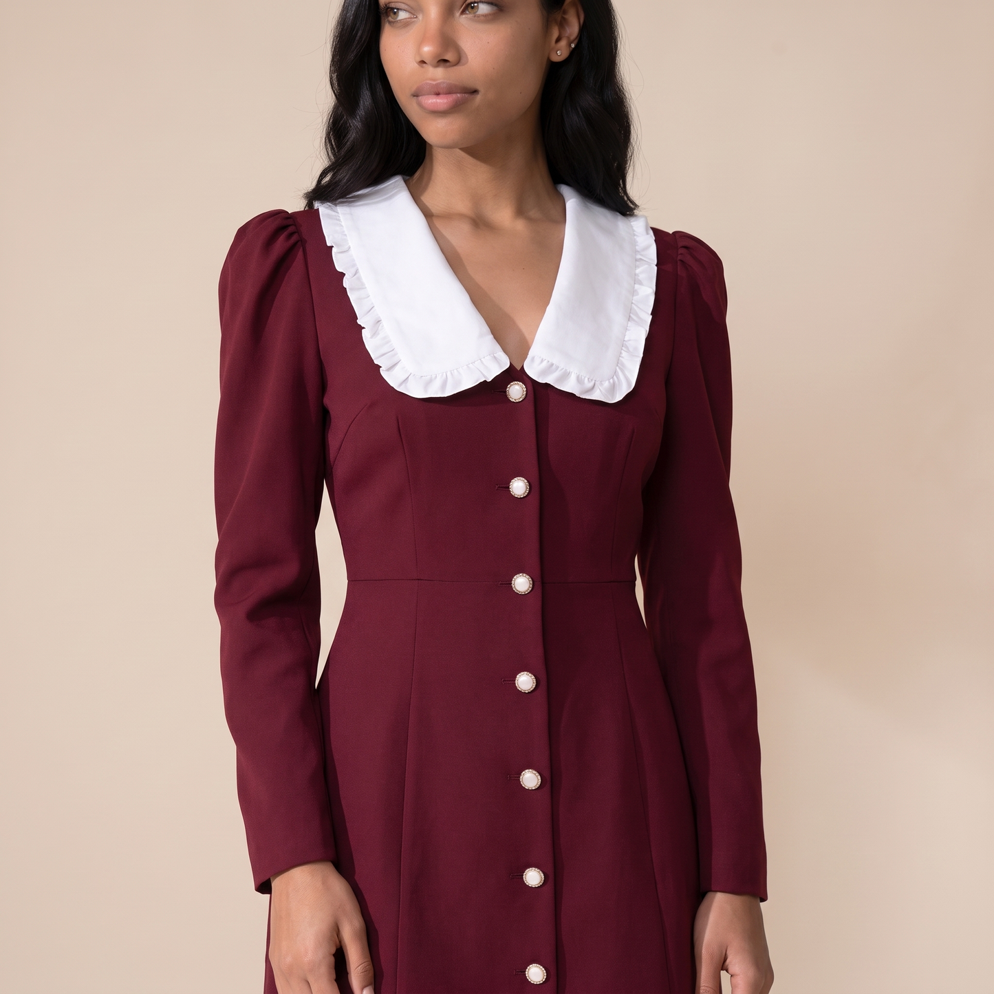 Sunoire lara dress worn detail 01