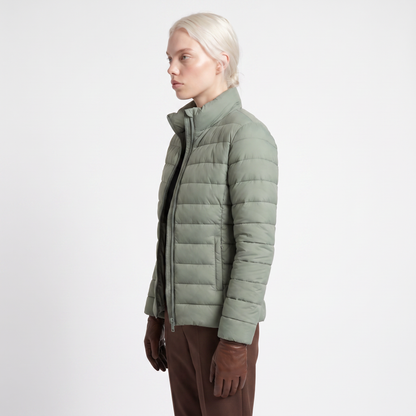 Sunoire lightweight puffer jacket with stand collar and zip closure top side crop 01