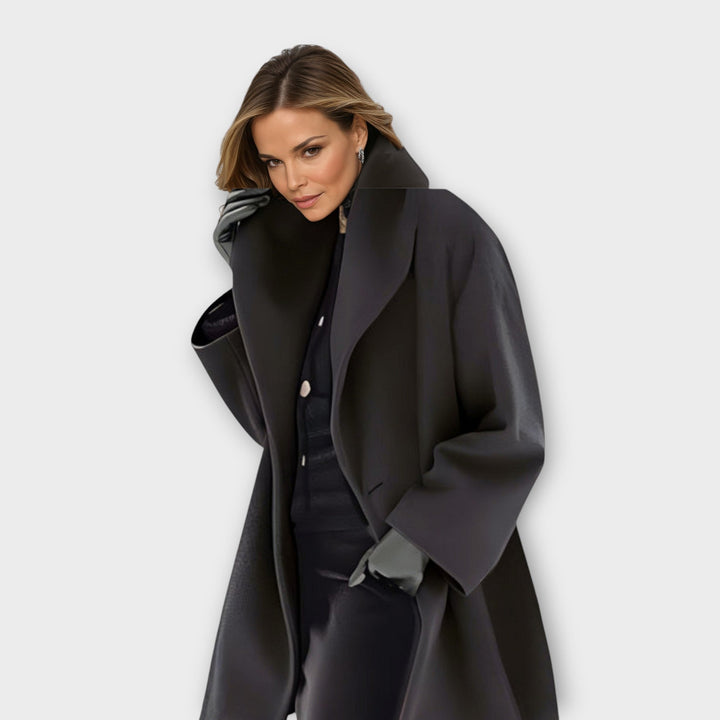 Oversized Winter Coat with Wide Collar for Women in Black