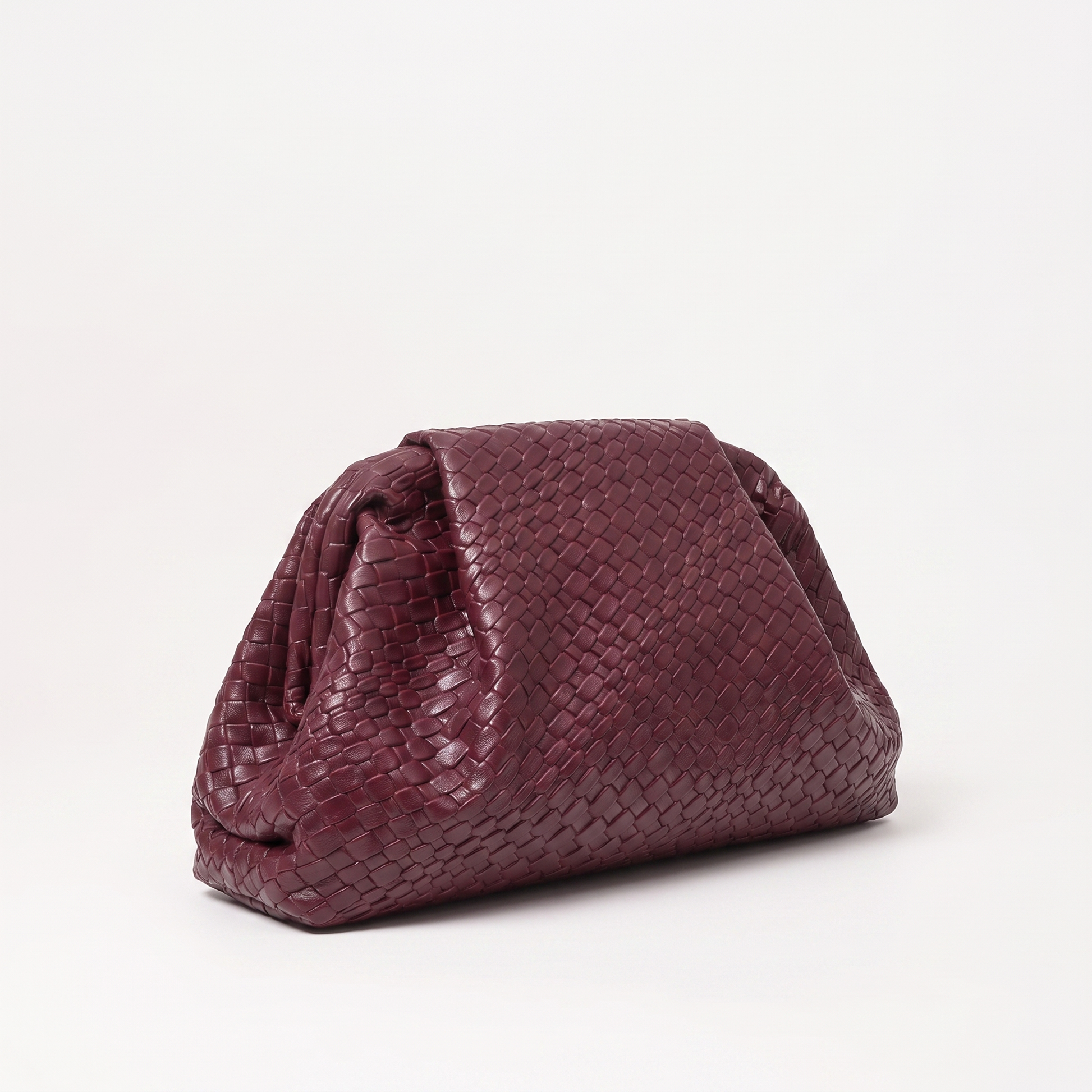 Sunoire margaux burgundy woven clutch 02 three quarter