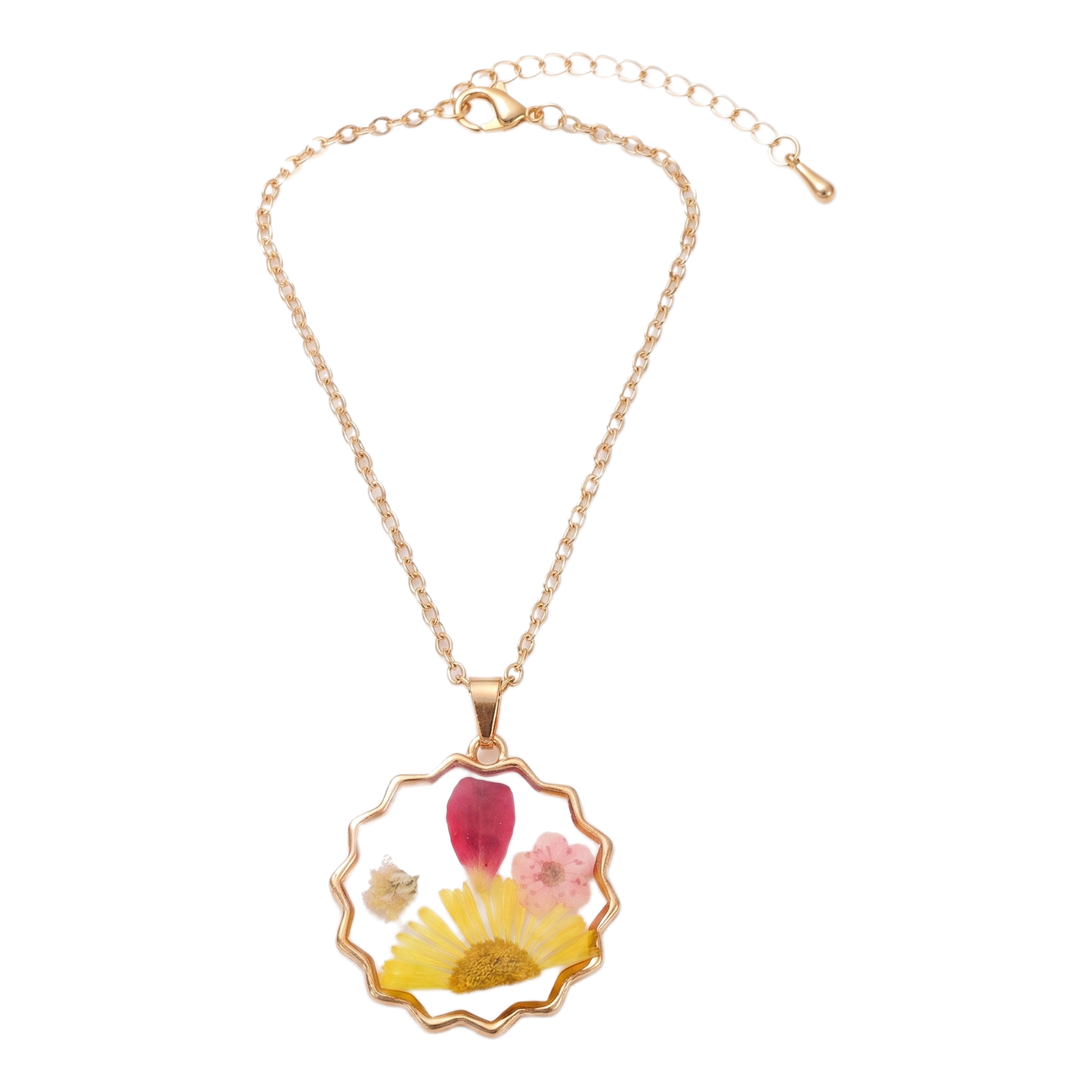 Sunoire non tarnish 18k gold plated korean bohemian pastoral small fragmented fashion dried flower charms pendant necklace for women 06 flatlay scalloped sunflower