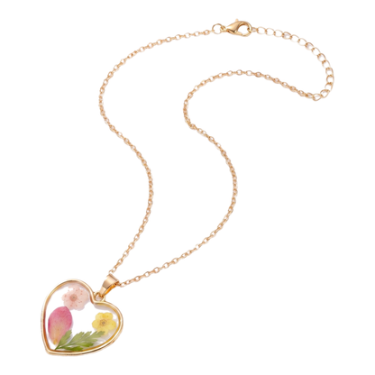 Sunoire non tarnish 18k gold plated korean bohemian pastoral small fragmented fashion dried flower charms pendant necklace for women 07 flatlay heart fern mix