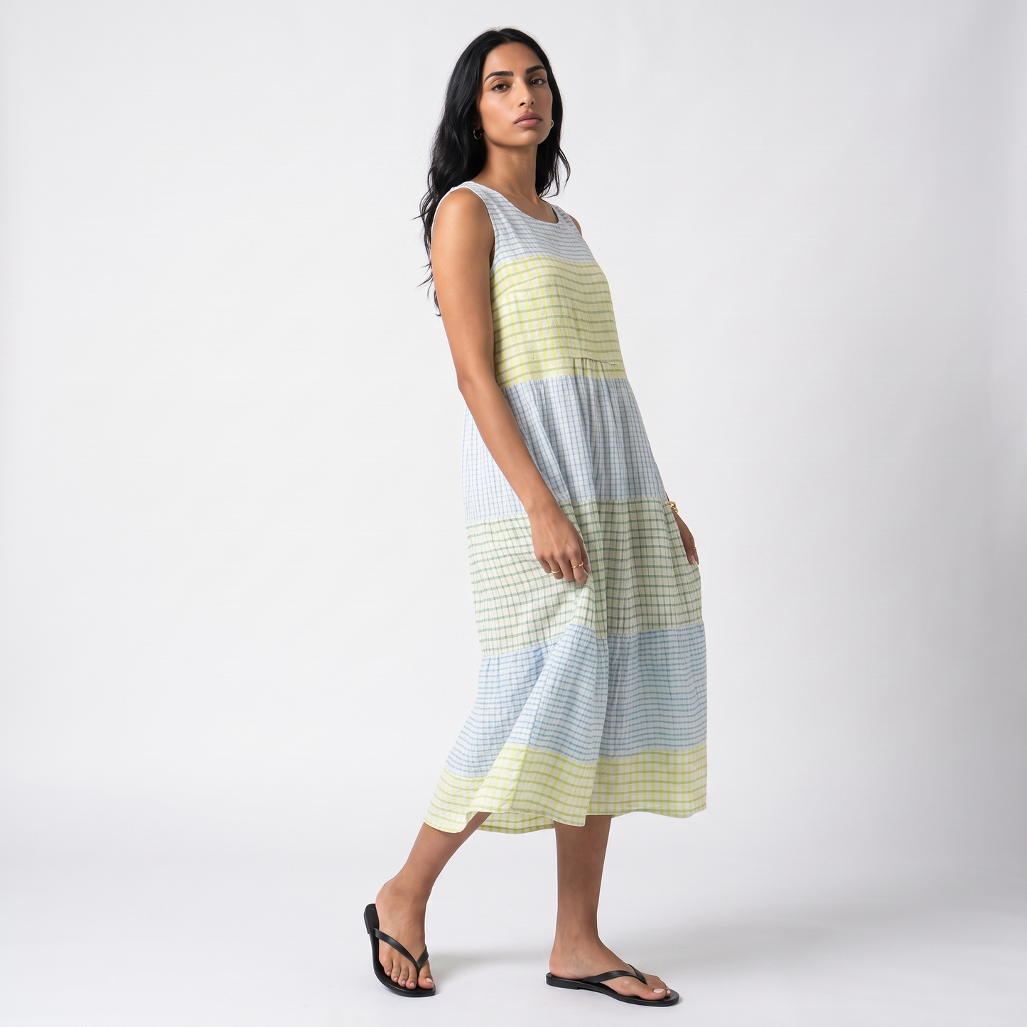 Sunoire pippa womens casual sleeveless relaxed midi dress three quarter 01