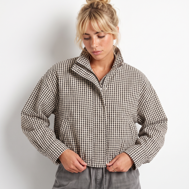 Sunoire plaid stand collar zip jacket top front crop 01