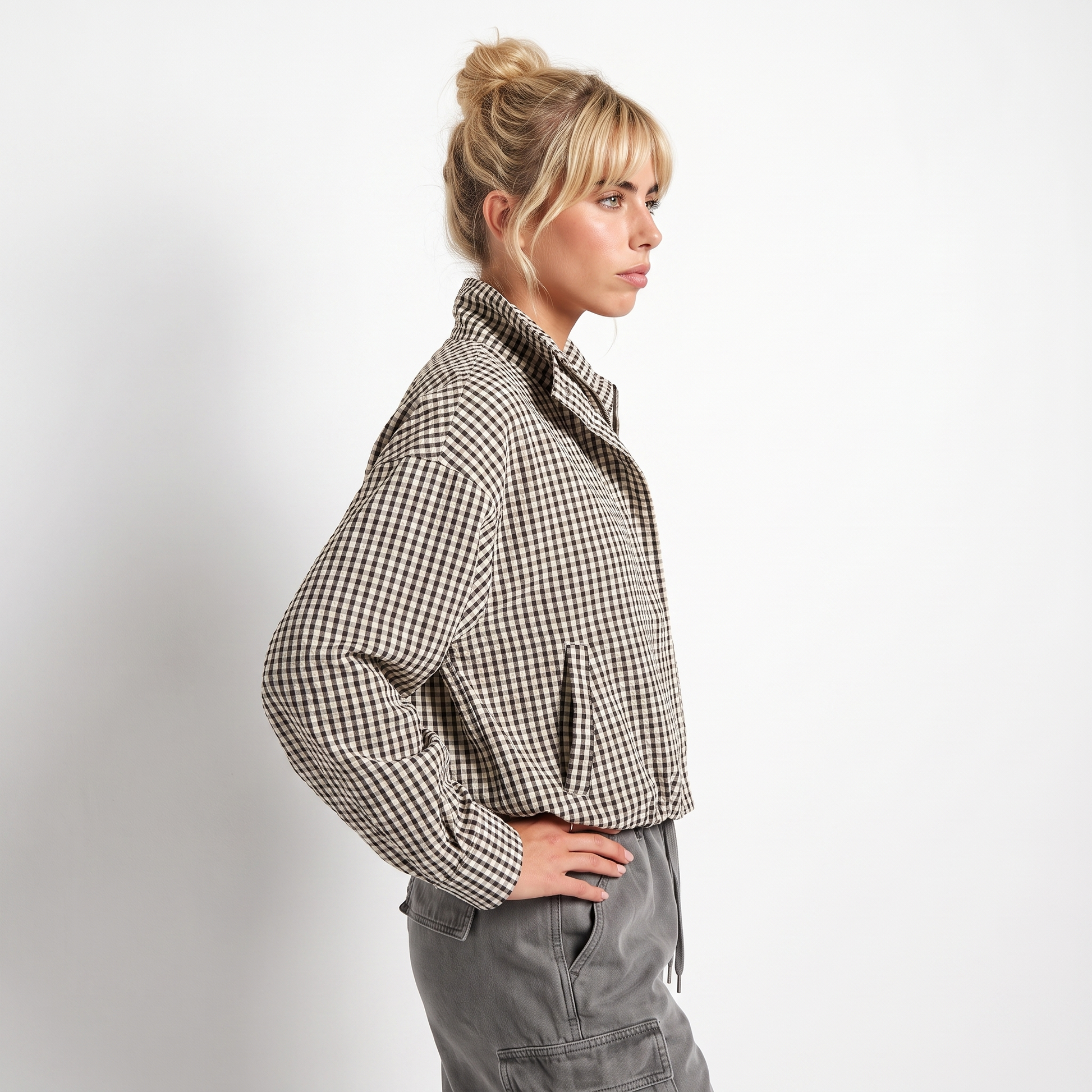 Sunoire plaid stand collar zip jacket top side crop 01