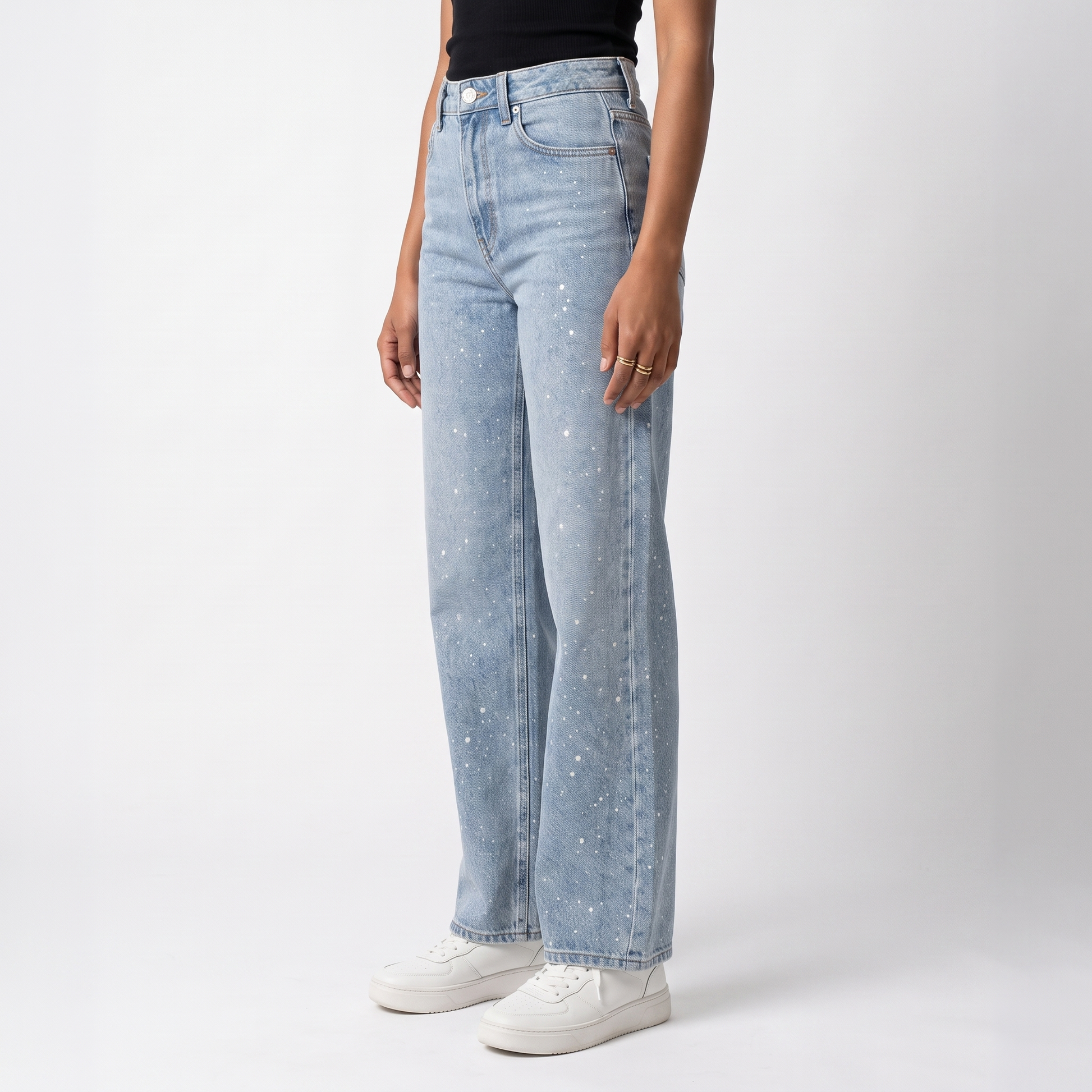Sunoire rechte high waist jeans met subtiele glitterdetails elodie bottom crop 3q 01