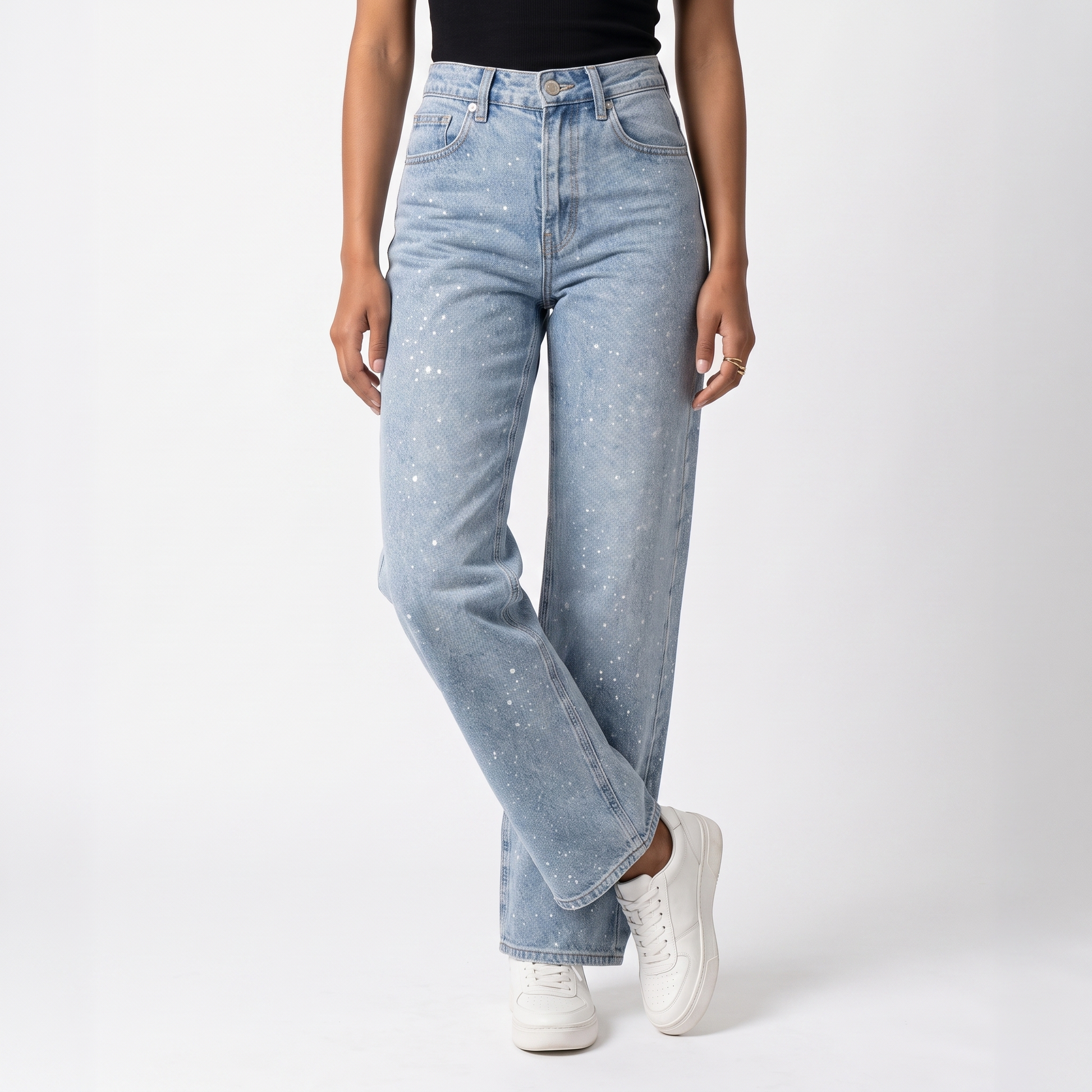Sunoire rechte high waist jeans met subtiele glitterdetails elodie bottom front crop 01