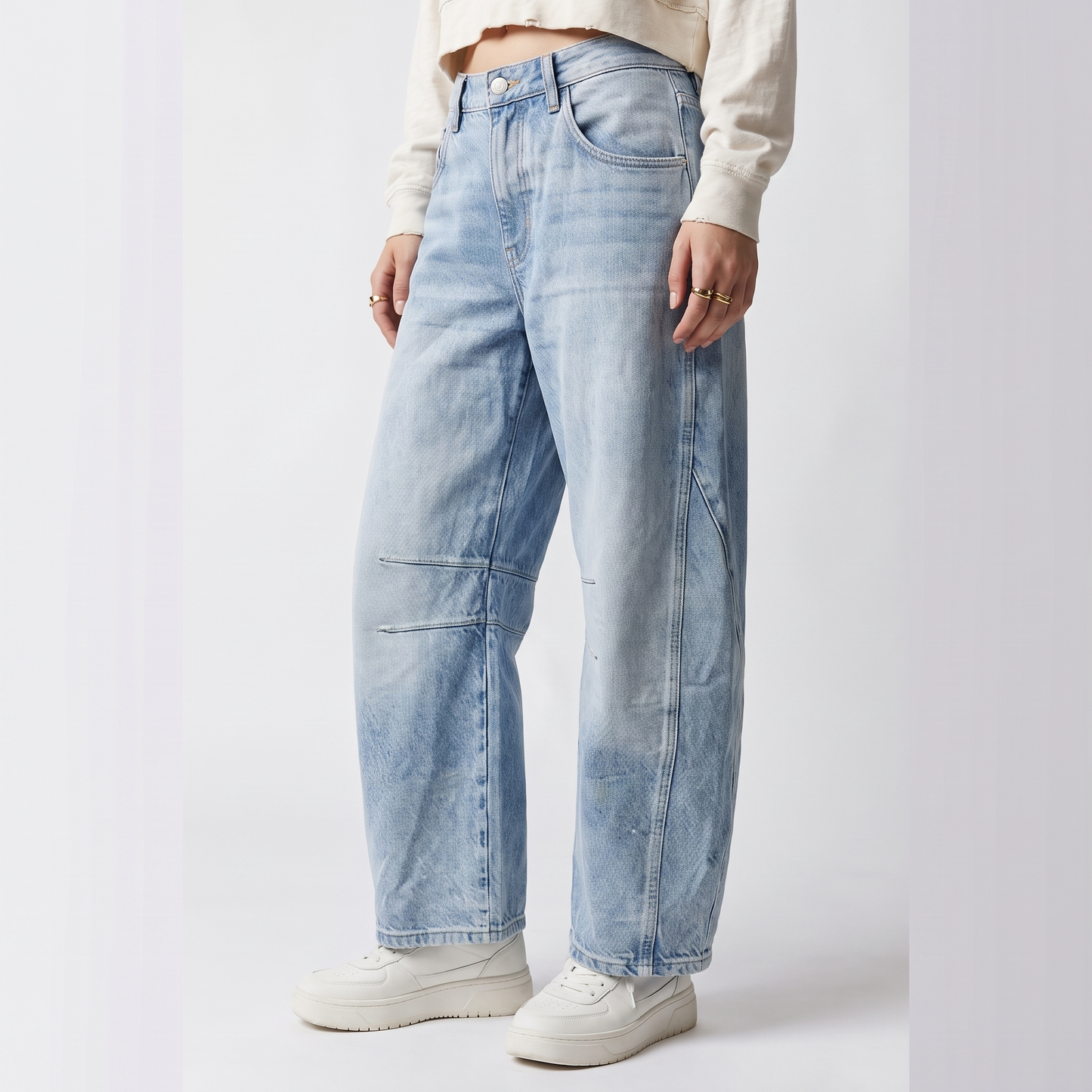 Sunoire relaxed barrel leg jeans with curved silhouette and mid rise bottom alt crop 1 01