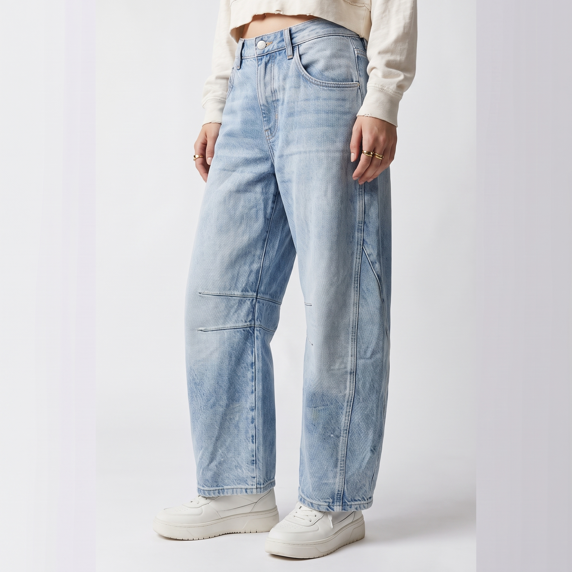 Sunoire relaxed barrel leg jeans with curved silhouette and mid rise bottom alt crop 1 01