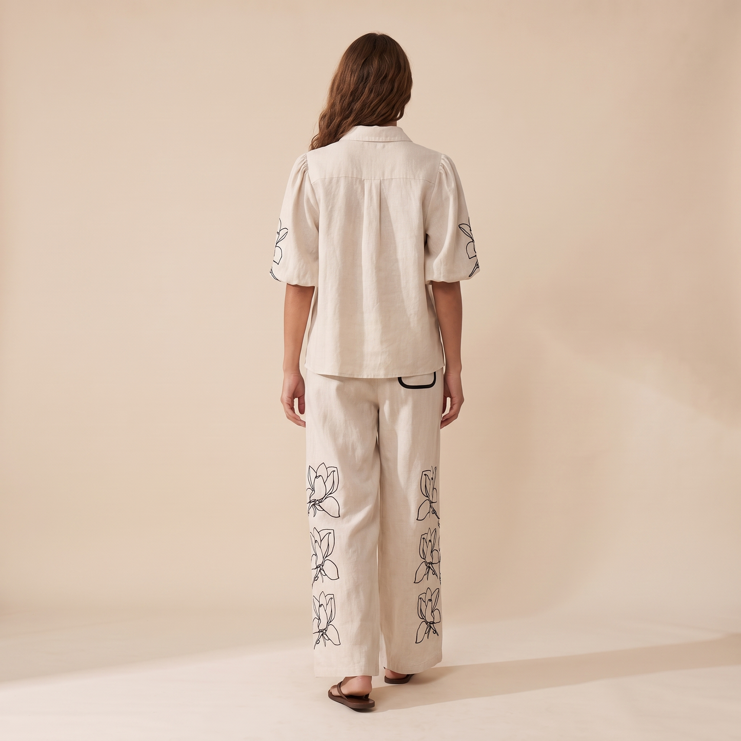 Nakoa Cream Linen Set