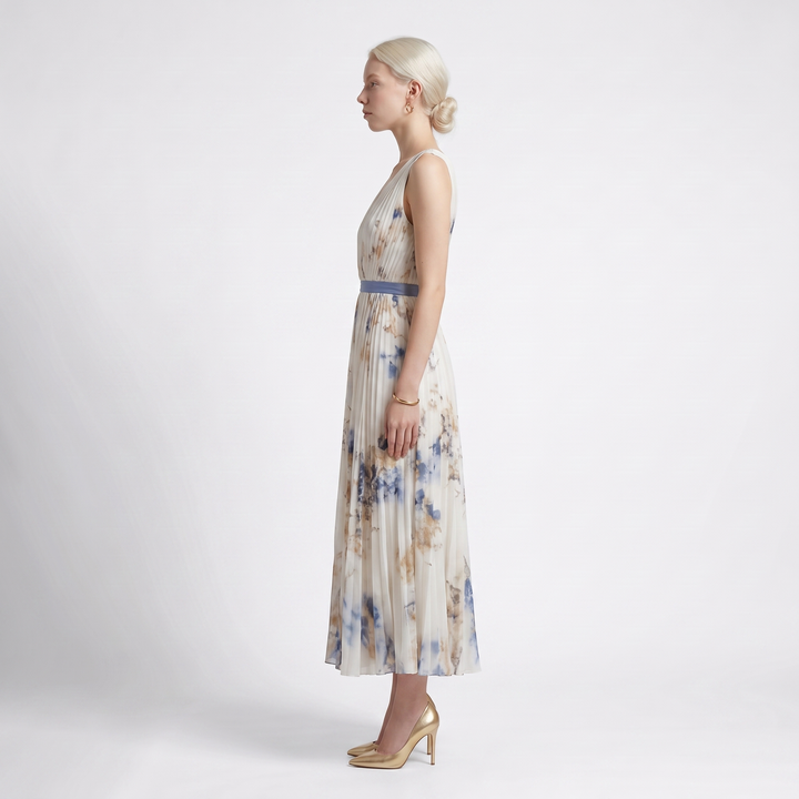 Sunoire rowella elegant pleated maxi dress side view 01