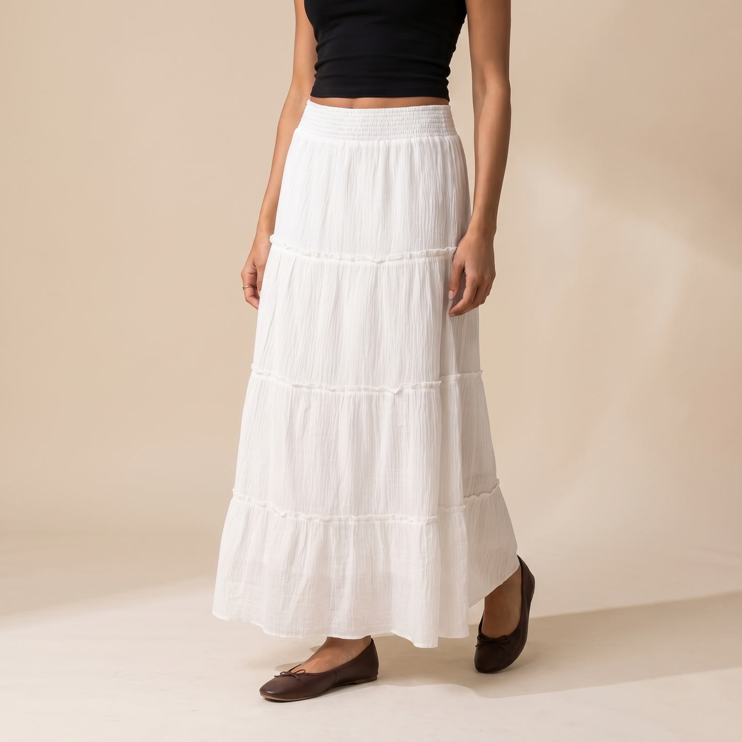Sunoire s14228_white bottom front crop 01