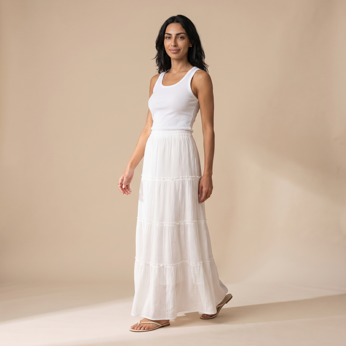 Sunoire s14228_white front hero 01