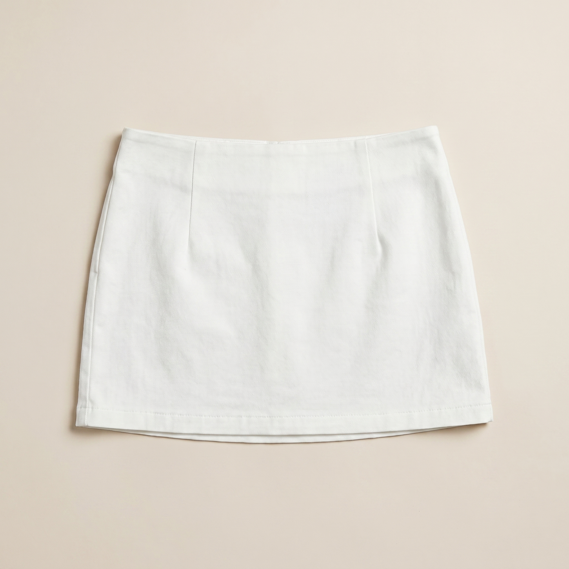 Sunoire s19732_white garment flatlay 01