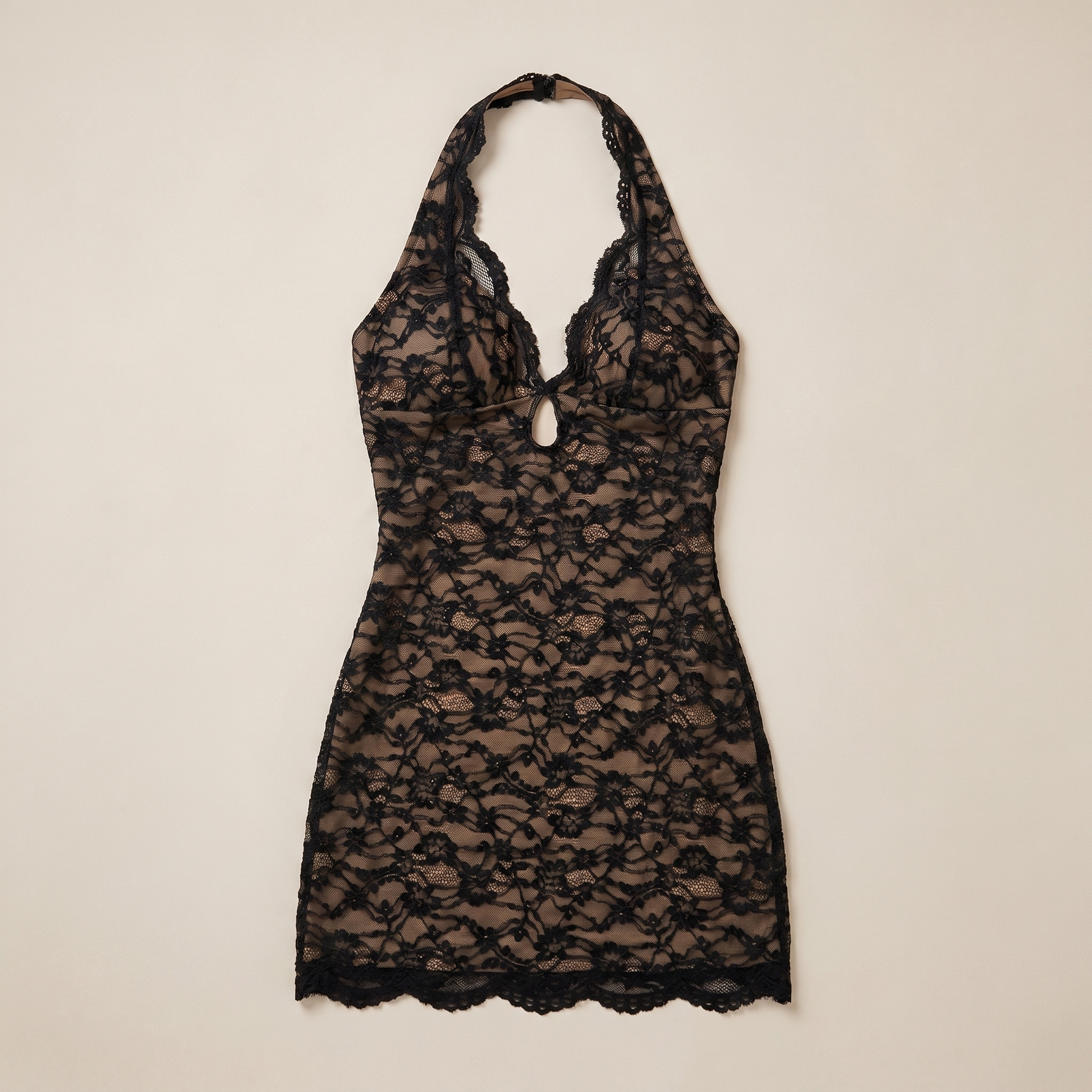 Sunoire s22706_black garment flatlay 01