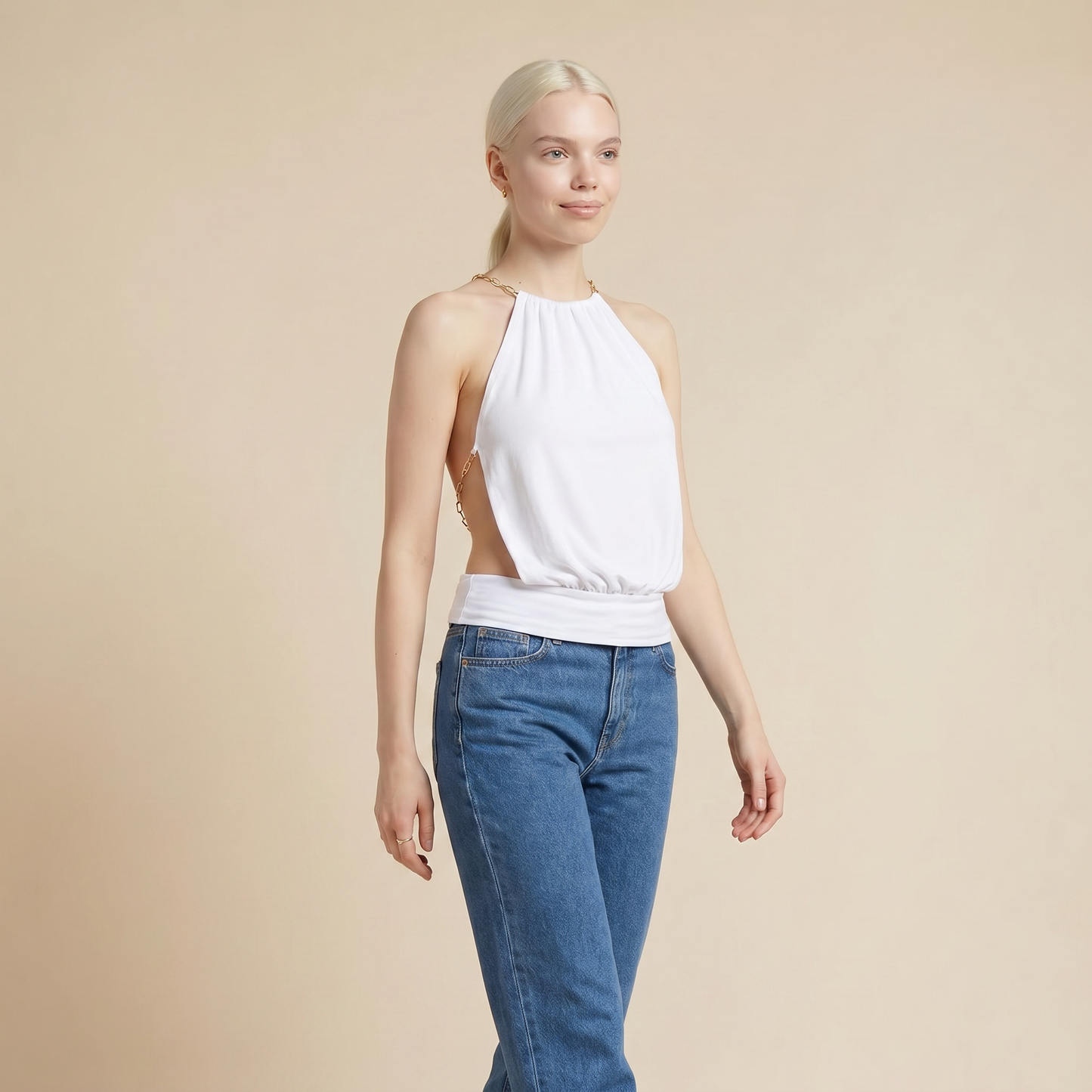 Sunoire s22709_black colorway white front crop 01