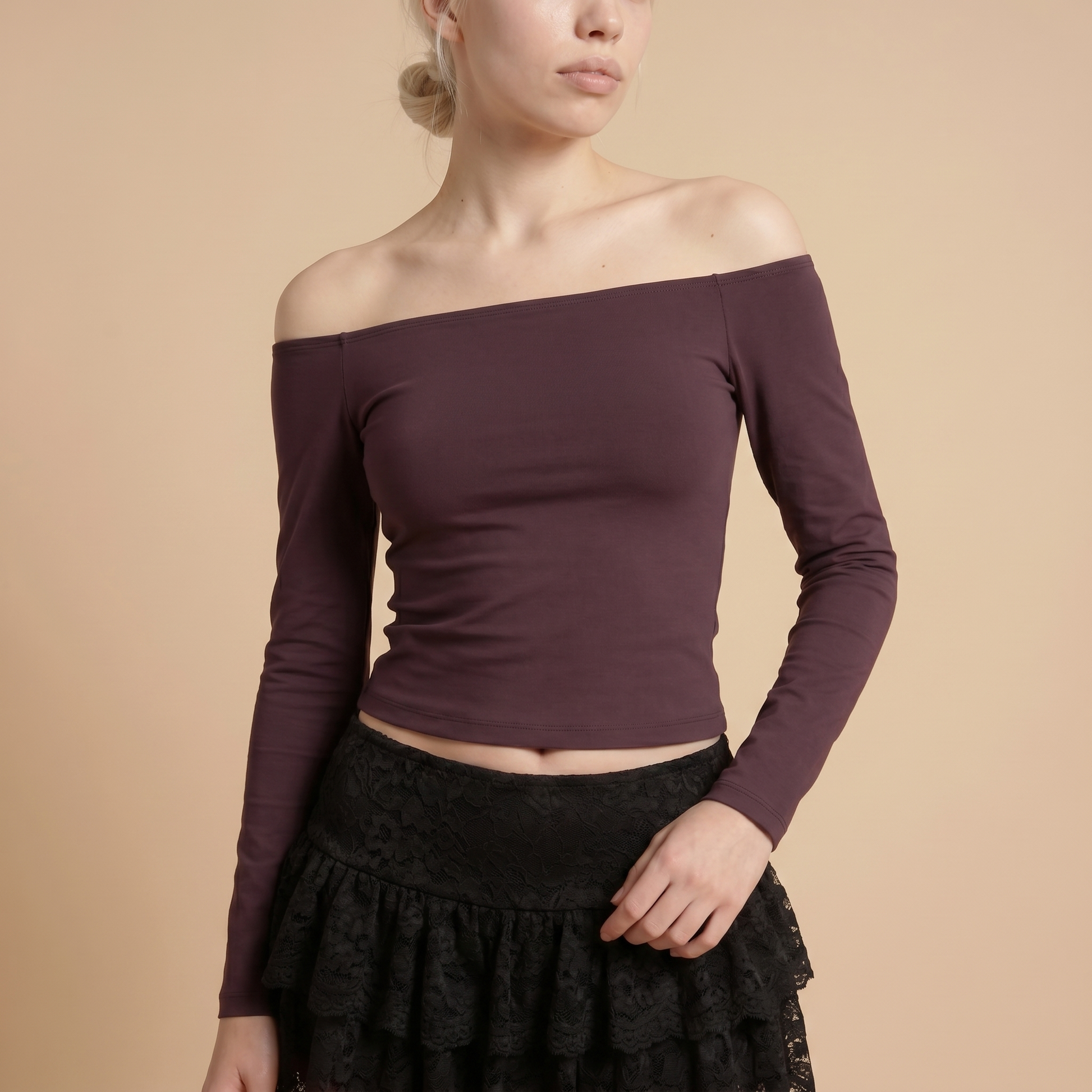 Sunoire s22858_plum top front crop 01
