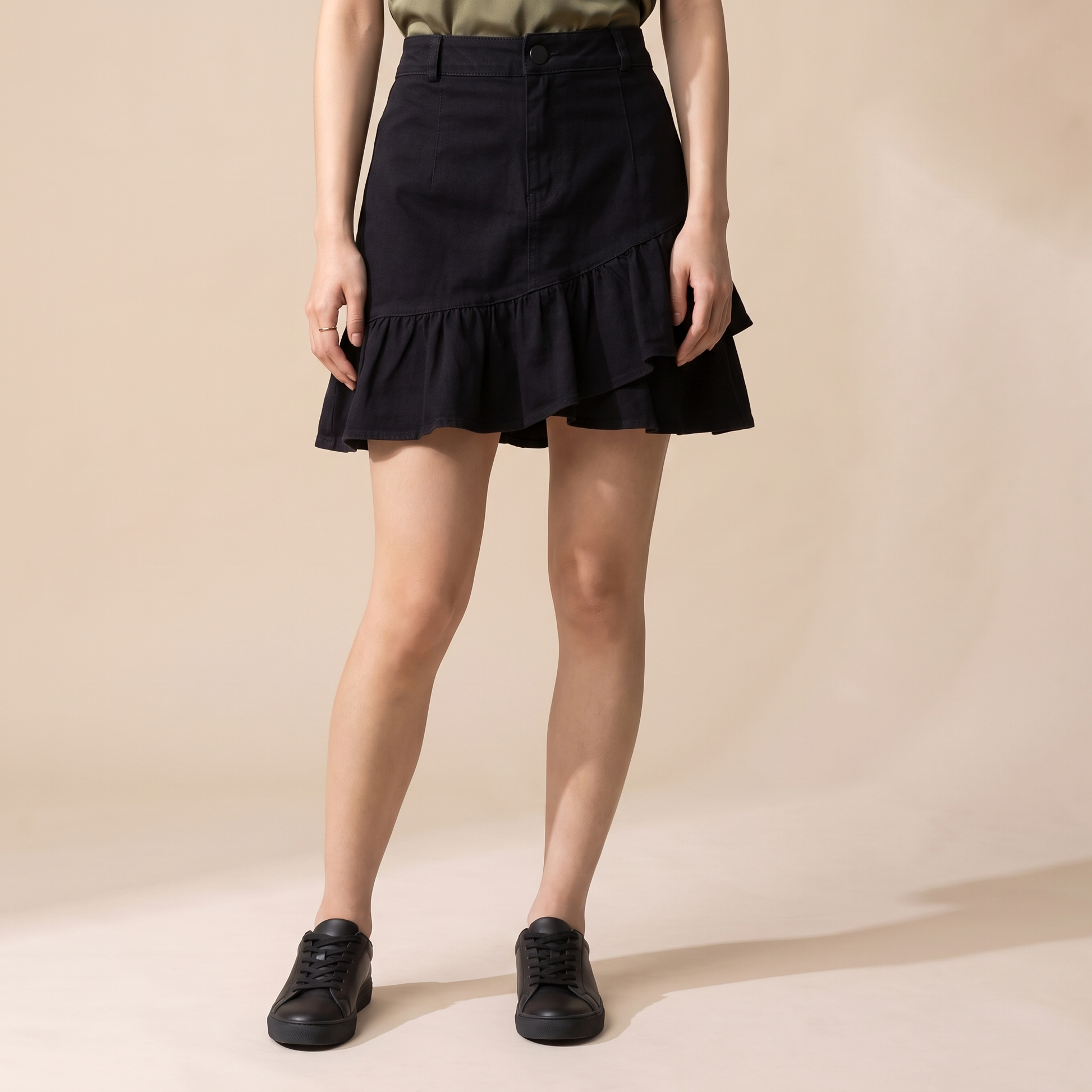 Sunoire seraphine black denim skirt bottom front crop 01