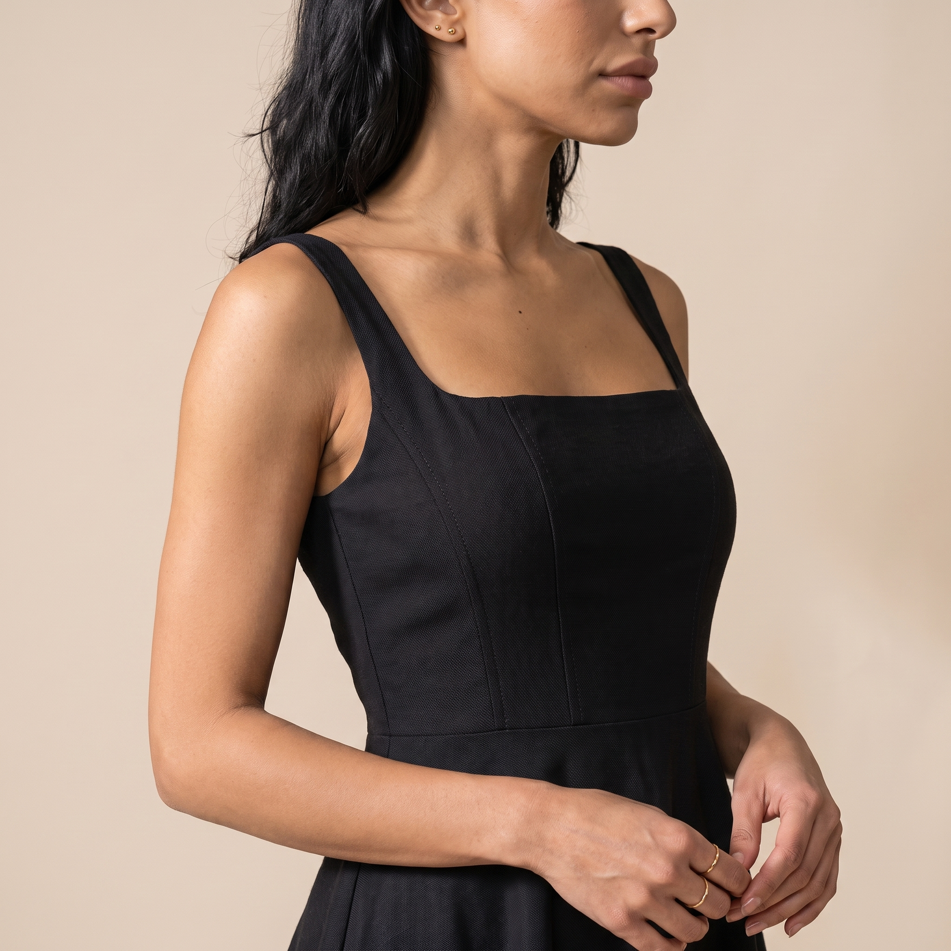 Sunoire serena black dress worn detail 01