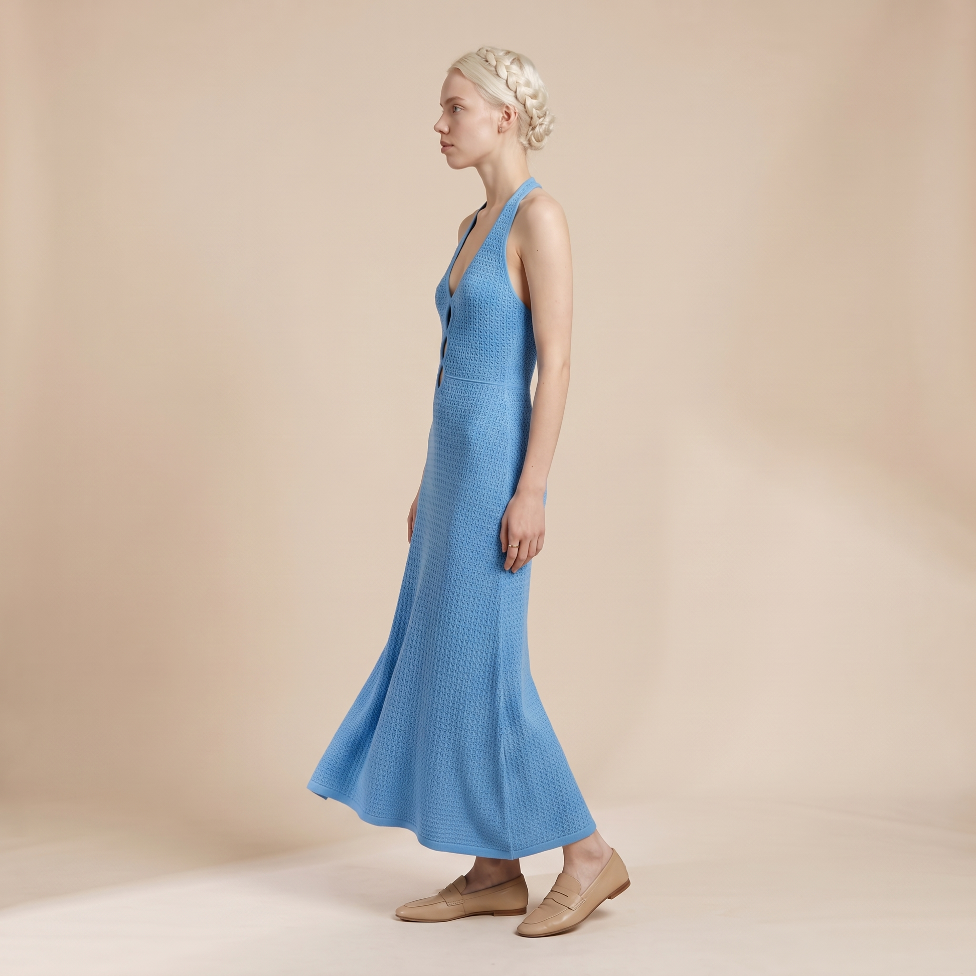 Sunoire sienna blue v neck dress side view 01