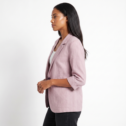 Sunoire tailored everyday blazer top side crop 01