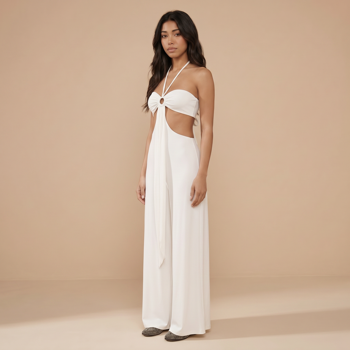 Sunoire tareth halterneck cutout jumpsuit 2 three quarter 01