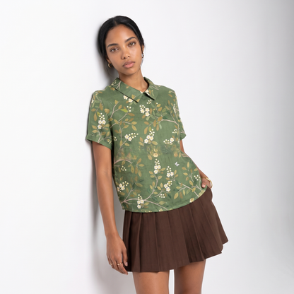 Linen Short Sleeve Floral Collared Blouse in Forest Green Blossom colorway