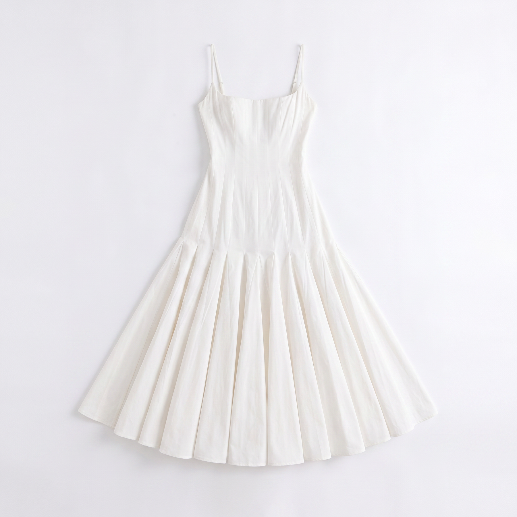 Sunoire white pleated cotton godet midi dress mannequin white 01