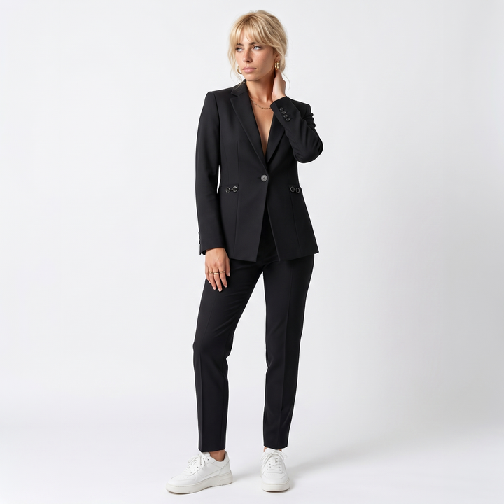 Sunoire women blazer set with one button and straight trousers front hero 01
