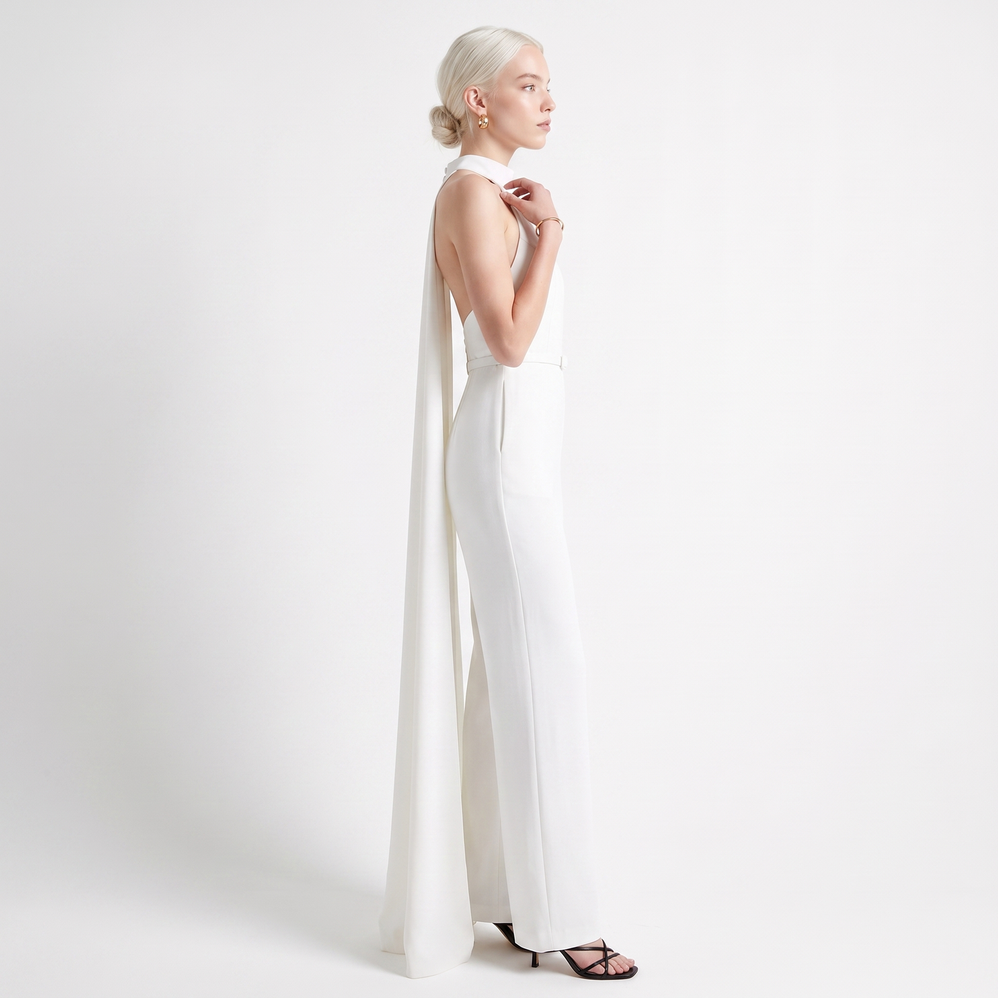 Sunoire women elegant white halter neck draped jumpsuit sexy backless sleeveless wide leg evening party runway jumpsuits side view 01