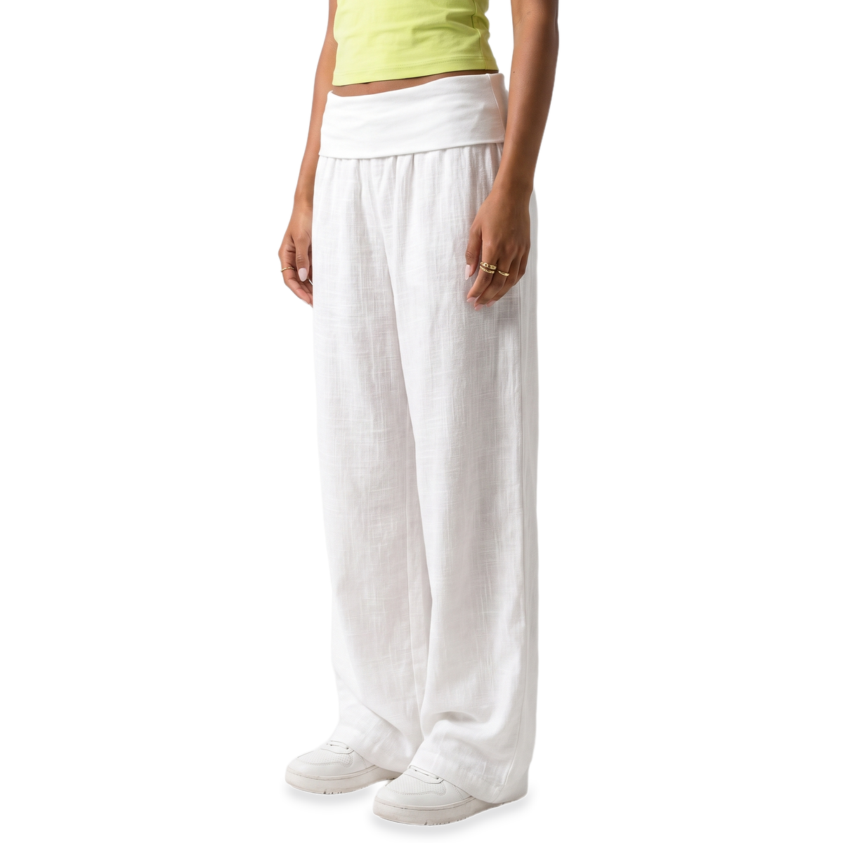 Sunoire white foldover wide leg pants bottom crop 3q 01