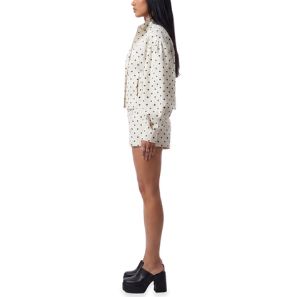 Sunoire polka dot mandarin collar cropped shorts set side view 01