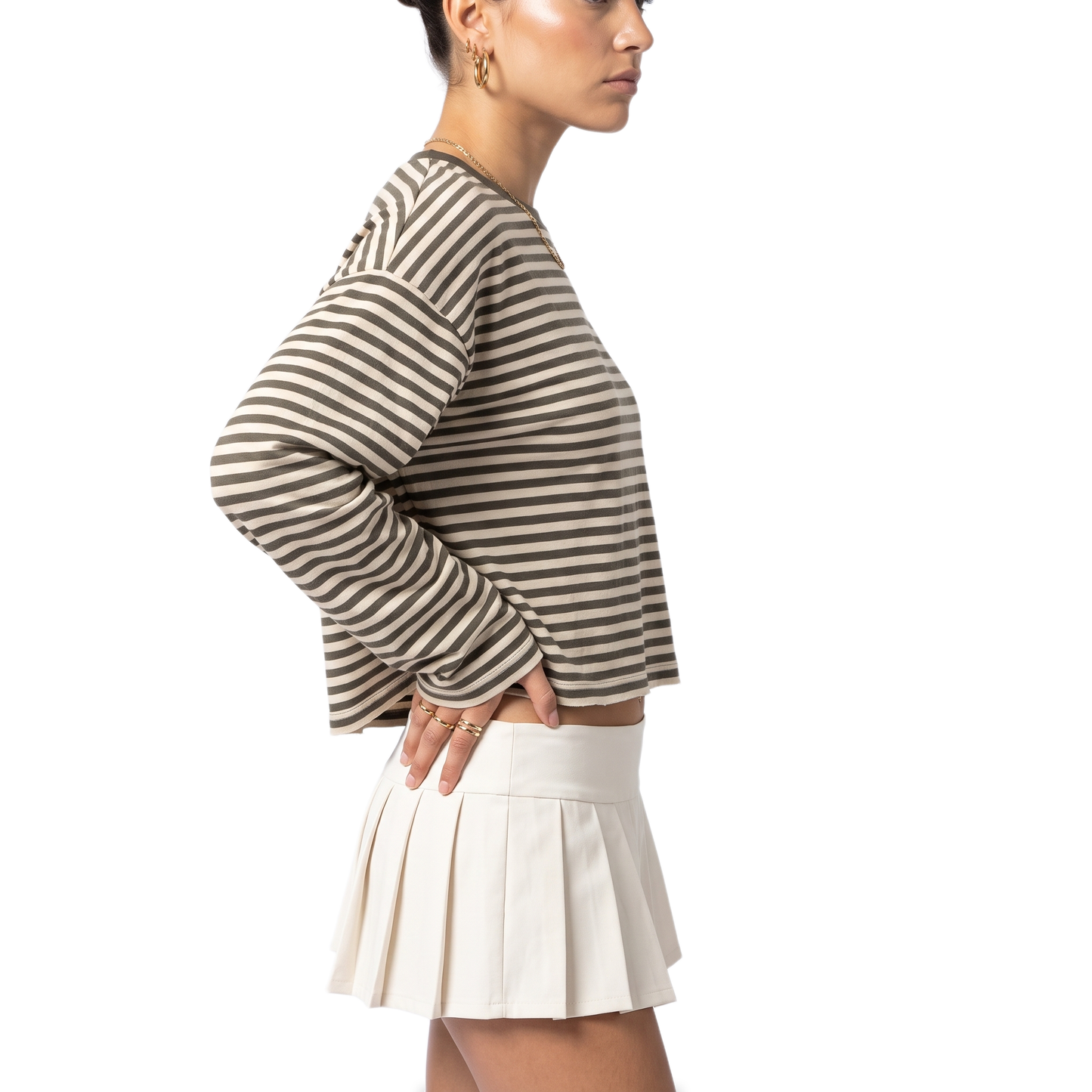 Sunoire striped contrast collar crop top top side crop 01