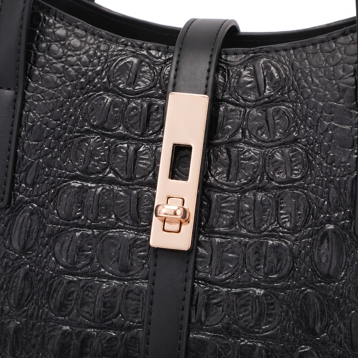 Women's 4 Piece Handbag and Purse Set, hardware close-up