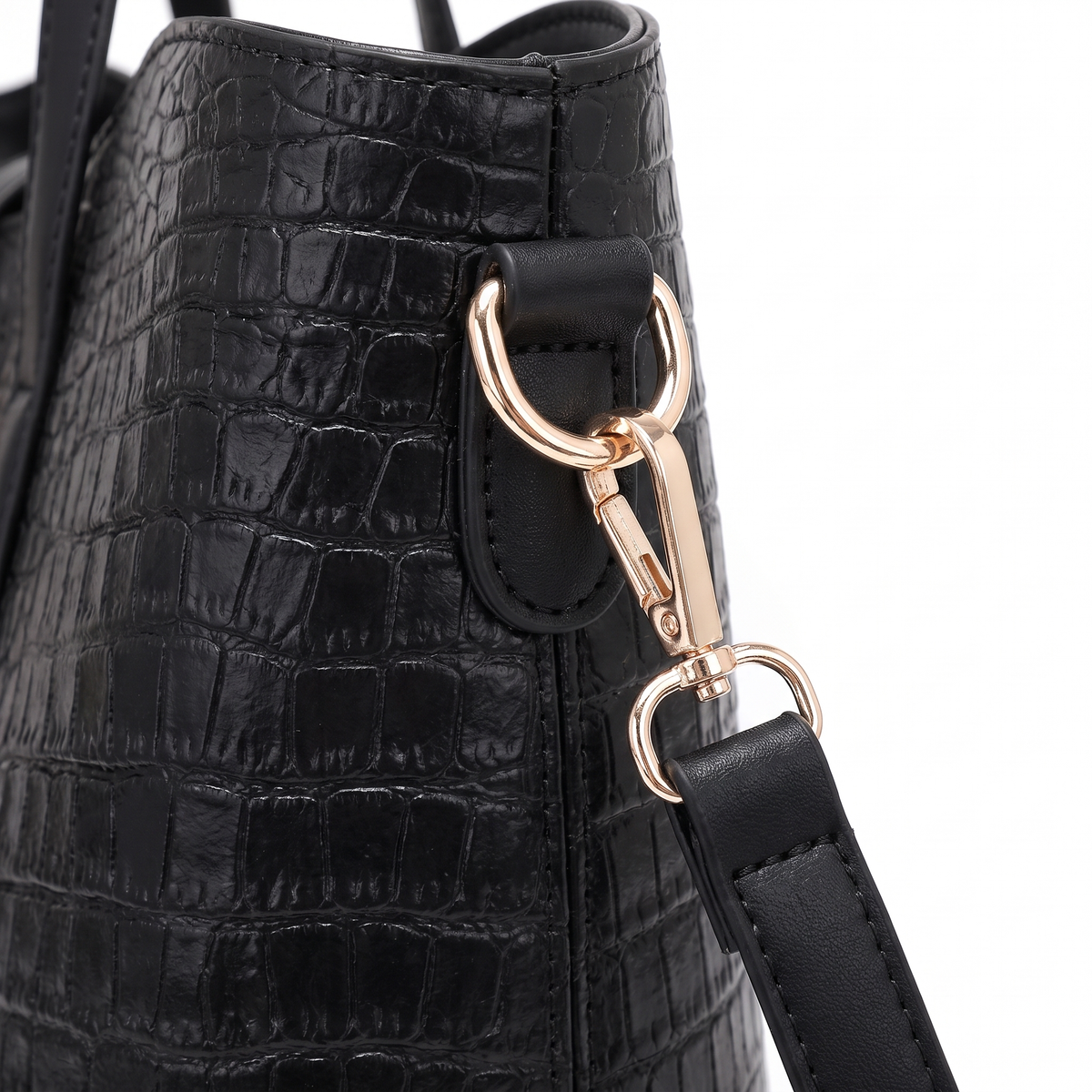 Women's 4 Piece Handbag and Purse Set, detail close-up