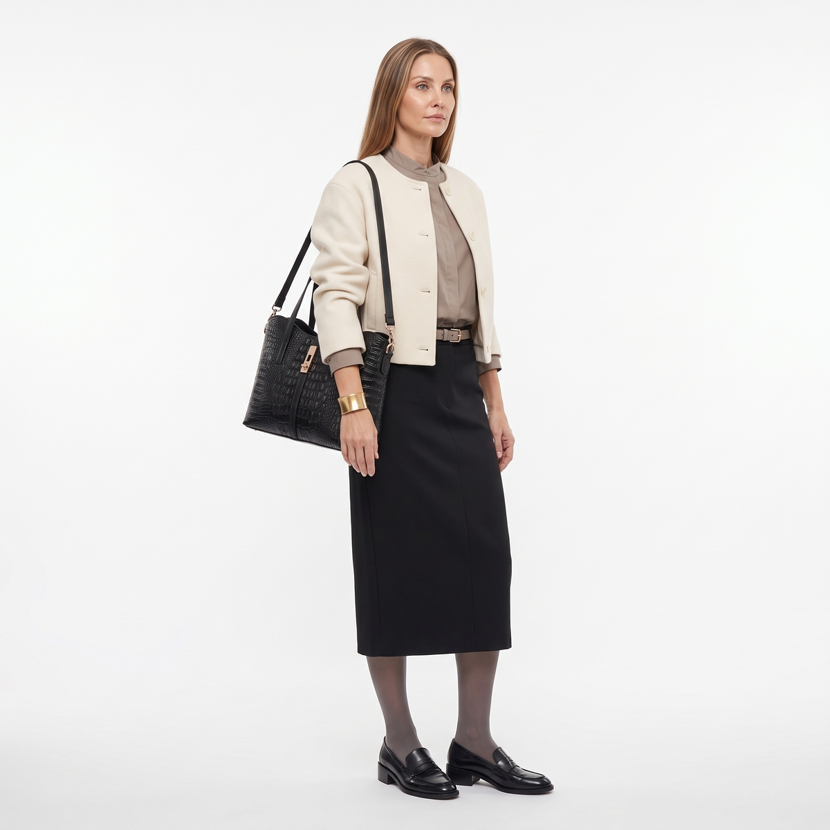 Women's 4 Piece Handbag and Purse Set, worn by a model