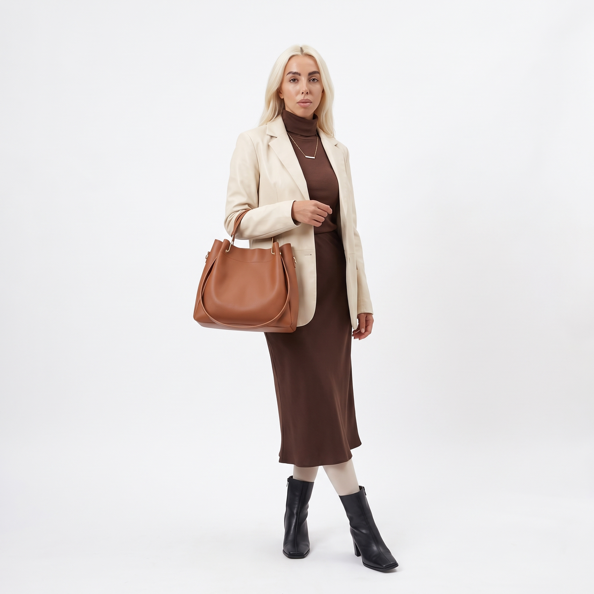 Women's 4 Piece Handbag and Purse Set, worn by a model