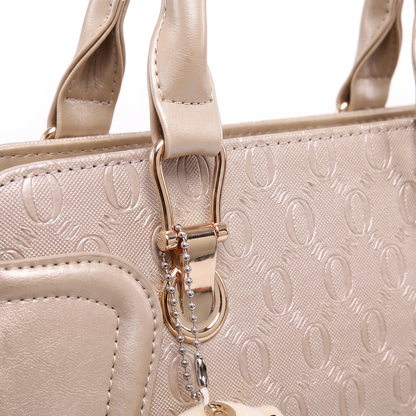 Women's 4 Piece Handbag and Purse Set, hardware close-up