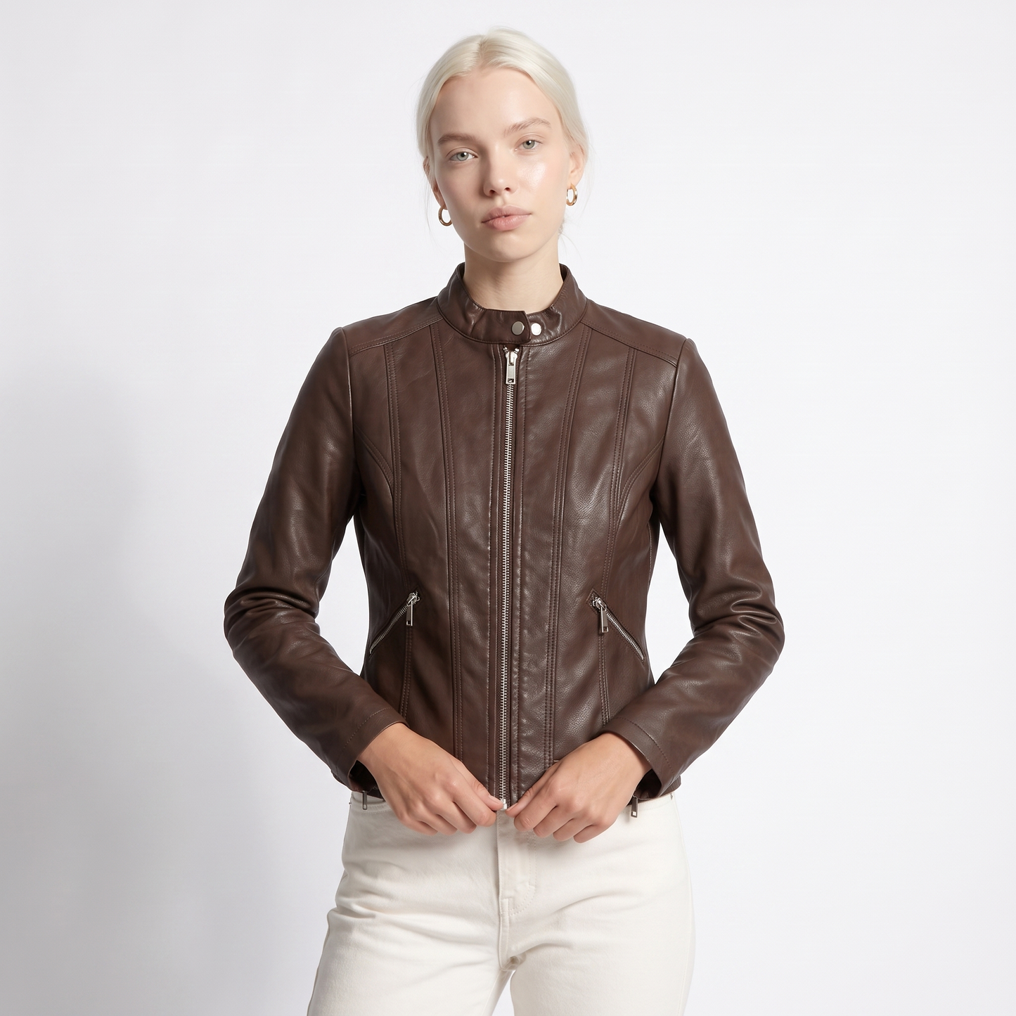 Sunoire womens classic leather jacket with zip pockets top front crop 01