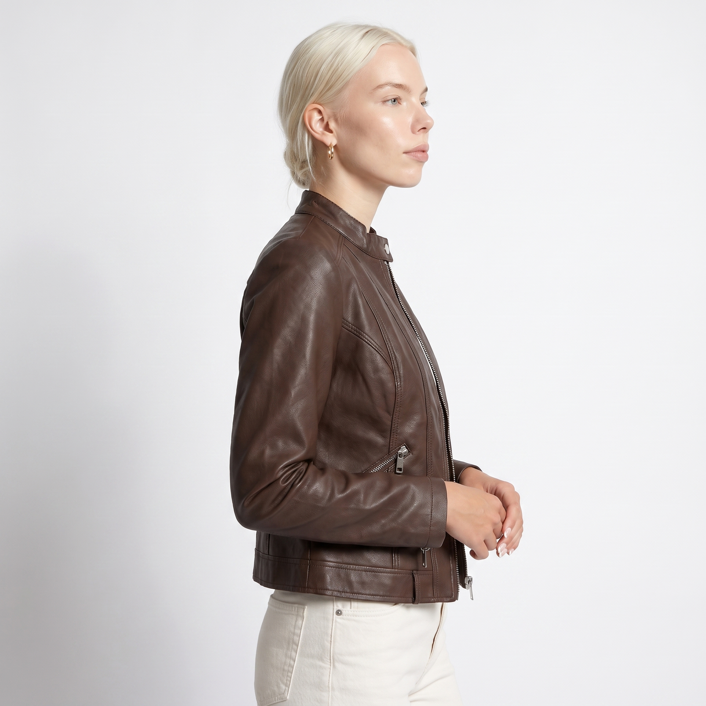 Sunoire womens classic leather jacket with zip pockets top side crop 01